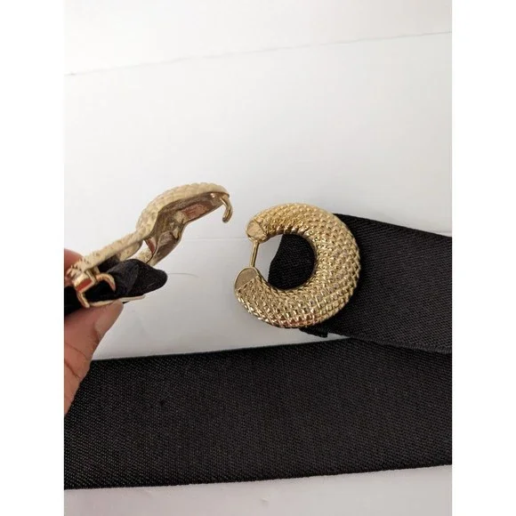 Vintage Motion East Black Elastic Stretch Belt Gold Detail Hook Closure 80s 90s - Picture 4 of 5